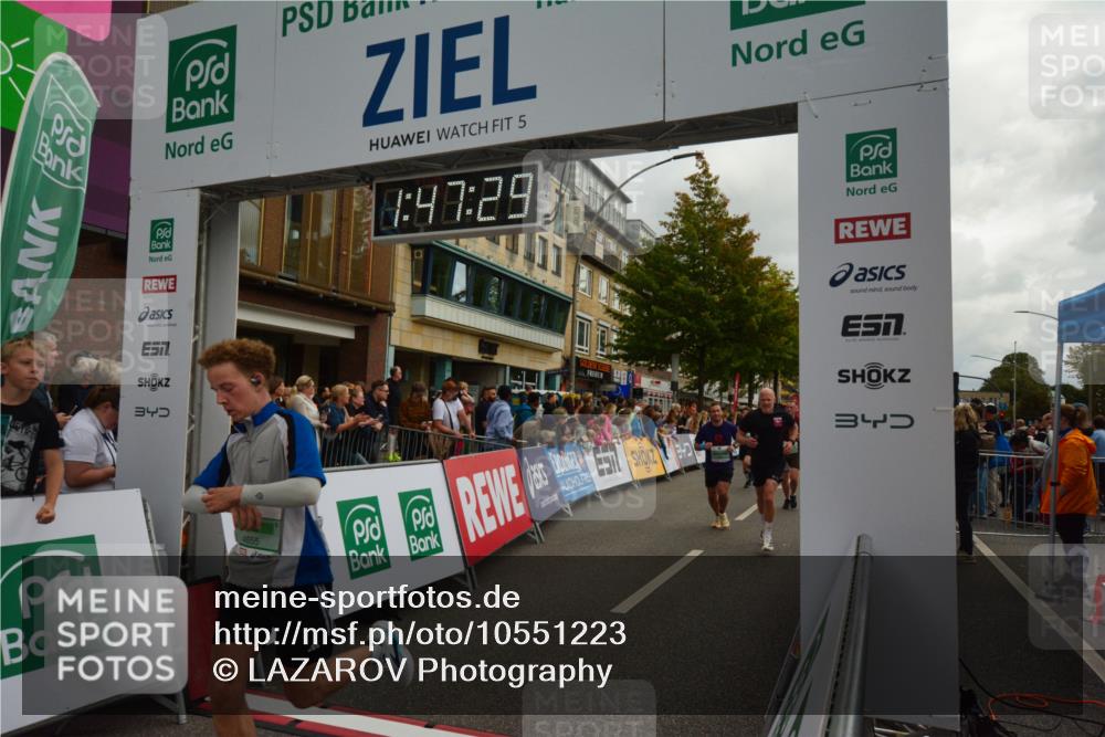 20.09.2026 - PSD Bank Halbmarathon LAZAROV Photography http://msf.ph/oto/10551223 20.09.2026 11:47:28 Ziel 1234, 2462, 2583, 3562, 3639, 4481, 4655 meine-sportfotos.de