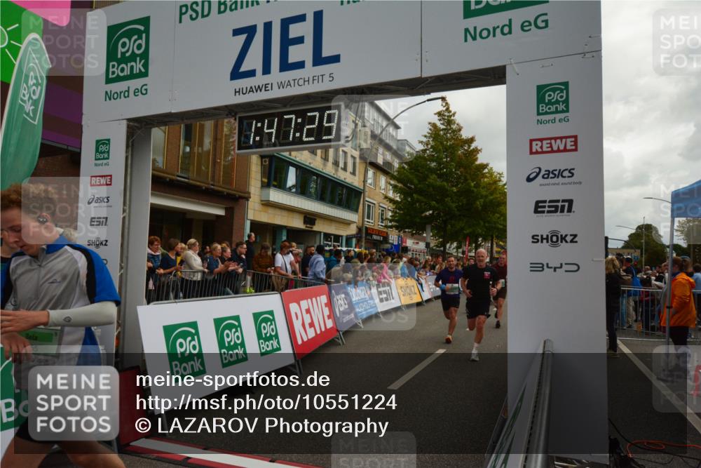 20.09.2026 - PSD Bank Halbmarathon LAZAROV Photography http://msf.ph/oto/10551224 20.09.2026 11:47:29 Ziel 1234, 2462, 2583, 2859, 3562, 4481, 4655 meine-sportfotos.de