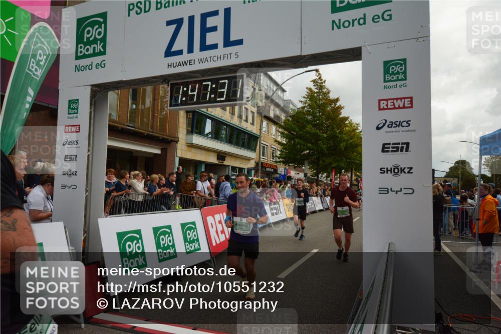 20.09.2026 - PSD Bank Halbmarathon LAZAROV Photography http://msf.ph/oto/10551232 20.09.2026 11:47:30 Ziel 1234, 2074, 2462, 2583, 2859, 3562, 4481, 4655 meine-sportfotos.de