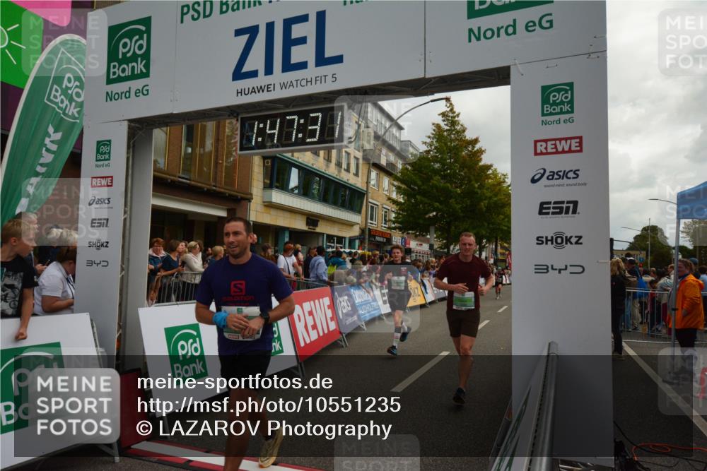 20.09.2026 - PSD Bank Halbmarathon LAZAROV Photography http://msf.ph/oto/10551235 20.09.2026 11:47:31 Ziel 1234, 2074, 2462, 2583, 2859, 3562, 3914, 4481, 4655 meine-sportfotos.de