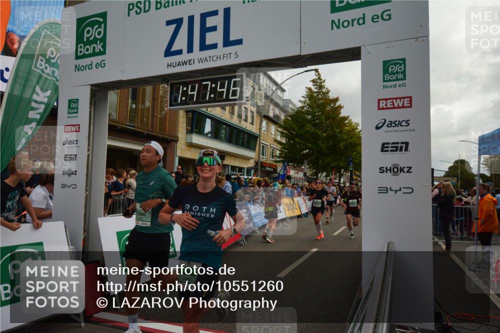 20.09.2026 - PSD Bank Halbmarathon LAZAROV Photography http://msf.ph/oto/10551260 20.09.2026 11:47:46 Ziel 1661, 1712, 1897, 2074, 2177, 2828, 2836, 2859, 3239, 3330, 3504, 3586, 3914, 4226, 4248, 4262, 4622, 4662 meine-sportfotos.de