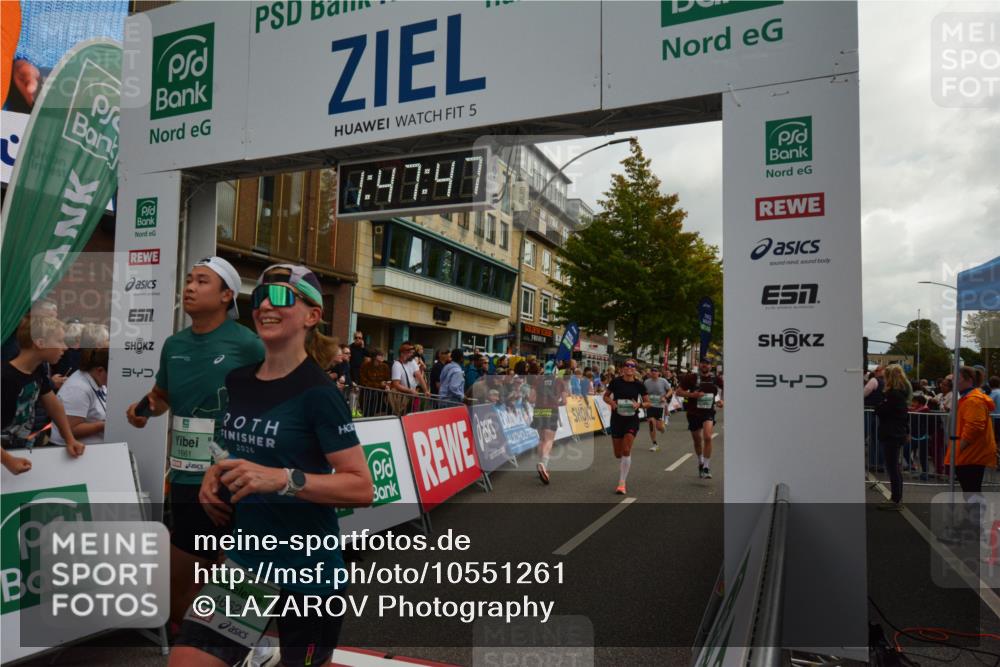 20.09.2026 - PSD Bank Halbmarathon LAZAROV Photography http://msf.ph/oto/10551261 20.09.2026 11:47:46 Ziel 1661, 1712, 1897, 2074, 2177, 2828, 2836, 2859, 3239, 3330, 3504, 3586, 3914, 4226, 4248, 4262, 4622, 4662 meine-sportfotos.de