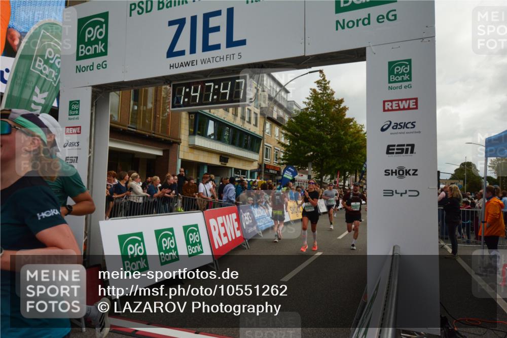20.09.2026 - PSD Bank Halbmarathon LAZAROV Photography http://msf.ph/oto/10551262 20.09.2026 11:47:46 Ziel 1661, 1712, 1897, 2074, 2177, 2828, 2836, 2859, 3239, 3330, 3504, 3586, 3914, 4226, 4248, 4262, 4622, 4662 meine-sportfotos.de