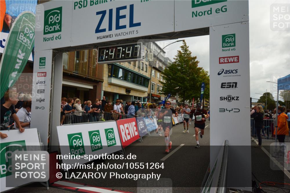 20.09.2026 - PSD Bank Halbmarathon LAZAROV Photography http://msf.ph/oto/10551264 20.09.2026 11:47:47 Ziel 1661, 1712, 1897, 2074, 2177, 2828, 2836, 2859, 3239, 3330, 3504, 3586, 3914, 4226, 4248, 4262, 4622, 4662 meine-sportfotos.de