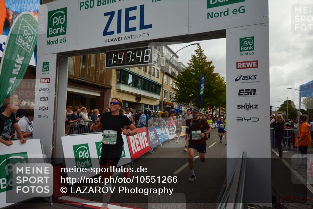 20.09.2026 - PSD Bank Halbmarathon LAZAROV Photography http://msf.ph/oto/10551266 20.09.2026 11:47:47 Ziel 1661, 1712, 1897, 2074, 2177, 2828, 2836, 2859, 3239, 3330, 3504, 3586, 3914, 4226, 4248, 4262, 4622, 4662 meine-sportfotos.de