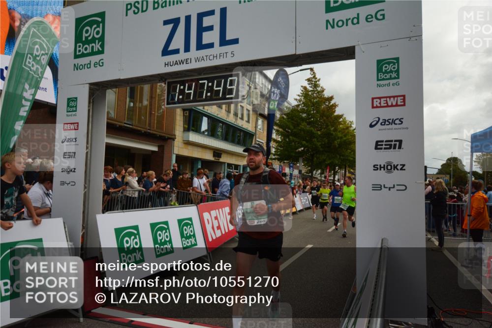 20.09.2026 - PSD Bank Halbmarathon LAZAROV Photography http://msf.ph/oto/10551270 20.09.2026 11:47:48 Ziel 1661, 1712, 1897, 2074, 2177, 2828, 2836, 3239, 3330, 3504, 3586, 3914, 4226, 4248, 4262, 4622, 4662 meine-sportfotos.de