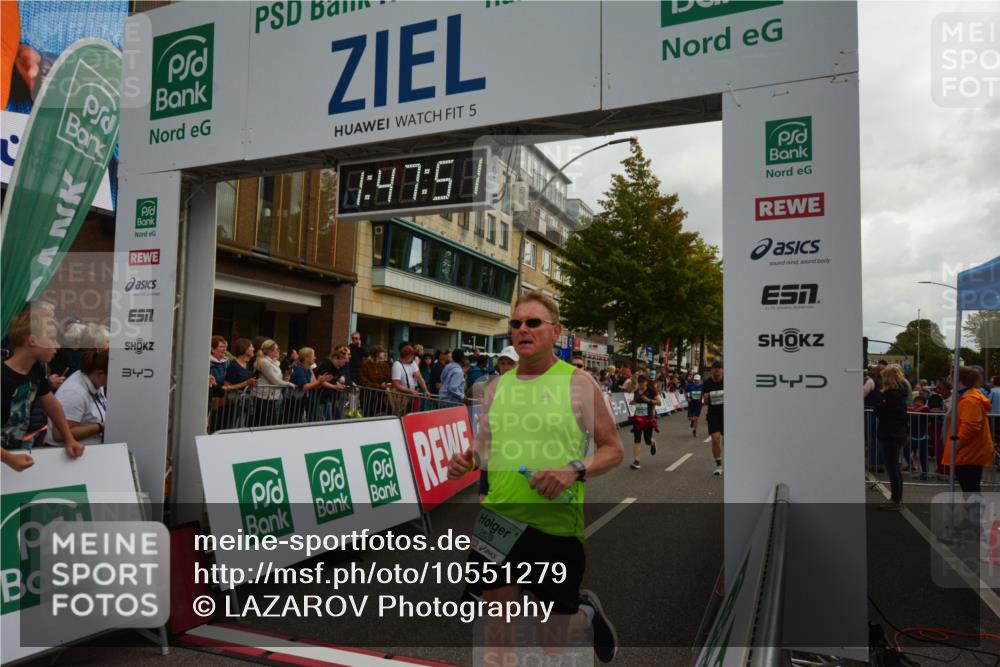 20.09.2026 - PSD Bank Halbmarathon LAZAROV Photography http://msf.ph/oto/10551279 20.09.2026 11:47:50 Ziel 1661, 1712, 1897, 2177, 2451, 2828, 2836, 3239, 3330, 3504, 3586, 4117, 4226, 4248, 4262, 4622, 4662 meine-sportfotos.de