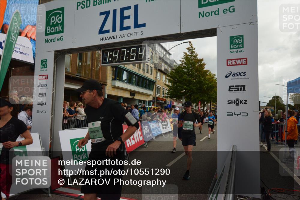 20.09.2026 - PSD Bank Halbmarathon LAZAROV Photography http://msf.ph/oto/10551290 20.09.2026 11:47:53 Ziel 1712, 1897, 2177, 2451, 2707, 2828, 2836, 3239, 3330, 3504, 3586, 4117, 4226, 4248, 4262, 4622 meine-sportfotos.de