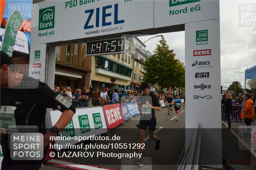 20.09.2026 - PSD Bank Halbmarathon LAZAROV Photography http://msf.ph/oto/10551292 20.09.2026 11:47:53 Ziel 1712, 1897, 2177, 2451, 2707, 2828, 2836, 3239, 3330, 3504, 3586, 4117, 4226, 4248, 4262, 4622 meine-sportfotos.de