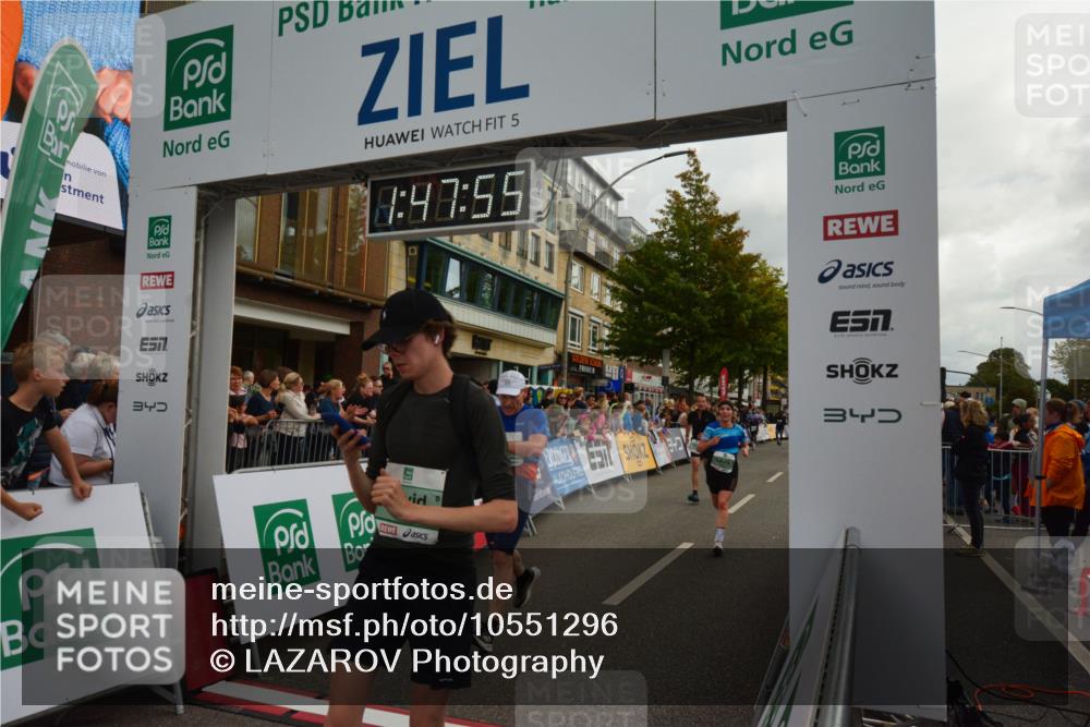 20.09.2026 - PSD Bank Halbmarathon LAZAROV Photography http://msf.ph/oto/10551296 20.09.2026 11:47:54 Ziel 1712, 1897, 2177, 2451, 2707, 2828, 2836, 3239, 3330, 3504, 3586, 4117, 4226, 4248, 4262, 4622 meine-sportfotos.de