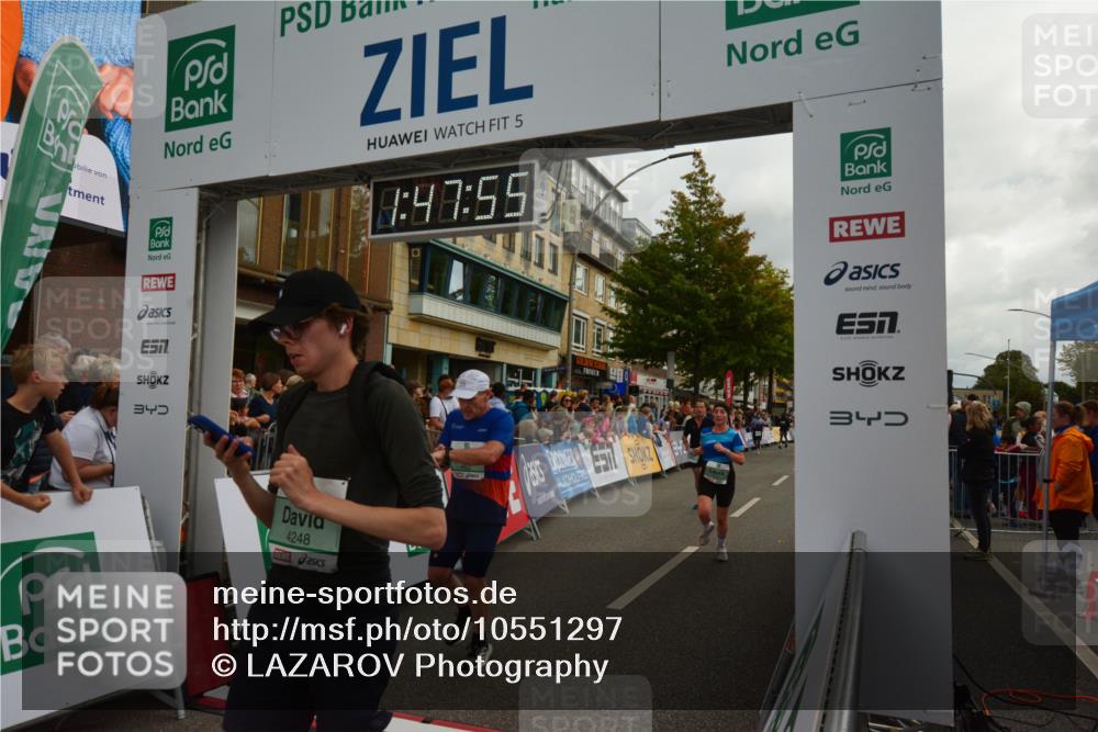 20.09.2026 - PSD Bank Halbmarathon LAZAROV Photography http://msf.ph/oto/10551297 20.09.2026 11:47:54 Ziel 1712, 1897, 2177, 2451, 2707, 2828, 2836, 3239, 3330, 3504, 3586, 4117, 4226, 4248, 4262, 4622 meine-sportfotos.de