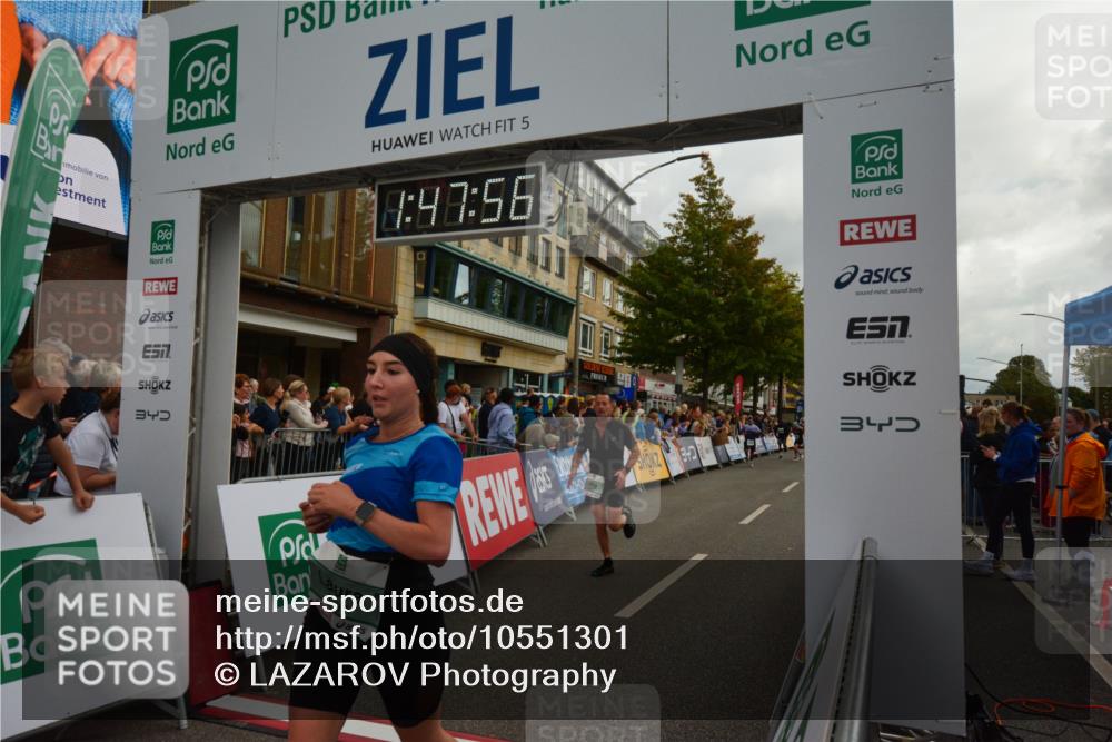20.09.2026 - PSD Bank Halbmarathon LAZAROV Photography http://msf.ph/oto/10551301 20.09.2026 11:47:56 Ziel 1440, 1897, 2177, 2309, 2451, 2674, 2707, 2828, 2836, 3239, 3330, 3504, 3586, 4117, 4226, 4248, 4622 meine-sportfotos.de