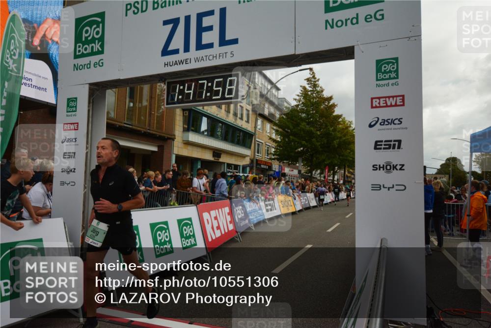 20.09.2026 - PSD Bank Halbmarathon LAZAROV Photography http://msf.ph/oto/10551306 20.09.2026 11:47:57 Ziel 1440, 1897, 2177, 2309, 2451, 2674, 2707, 2836, 3330, 3504, 3586, 4117, 4226, 4248, 4622 meine-sportfotos.de