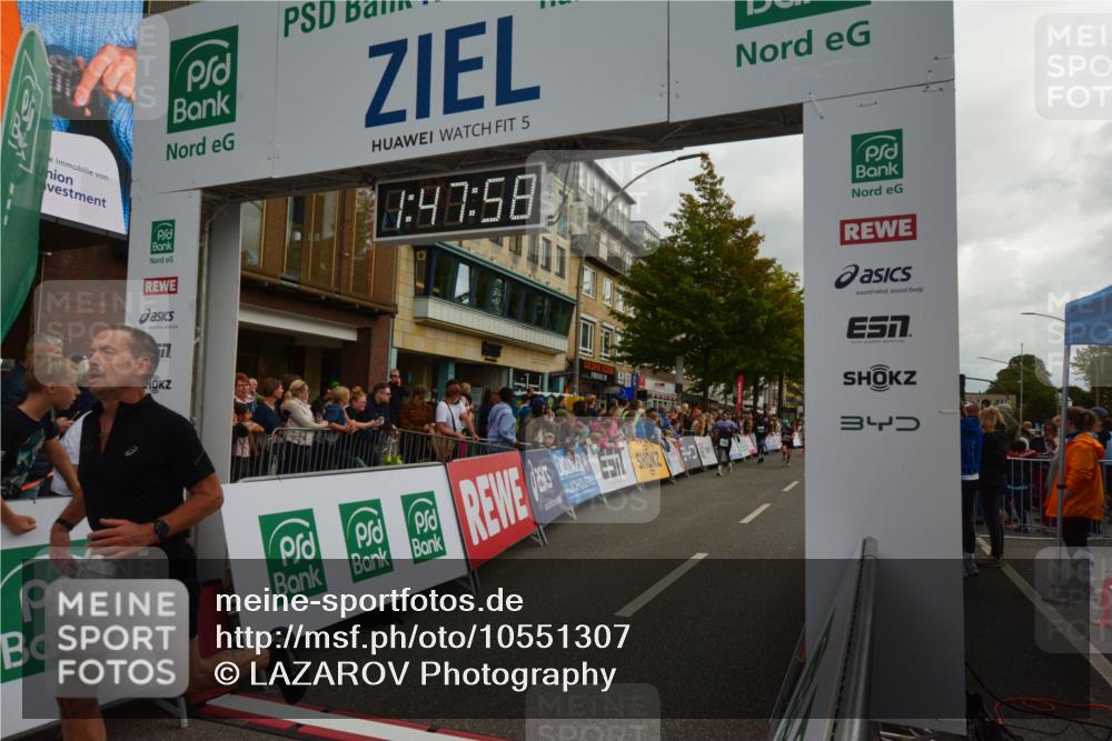 20.09.2026 - PSD Bank Halbmarathon LAZAROV Photography http://msf.ph/oto/10551307 20.09.2026 11:47:57 Ziel 1440, 1897, 2177, 2309, 2451, 2674, 2707, 2836, 3330, 3504, 3586, 4117, 4226, 4248, 4622 meine-sportfotos.de