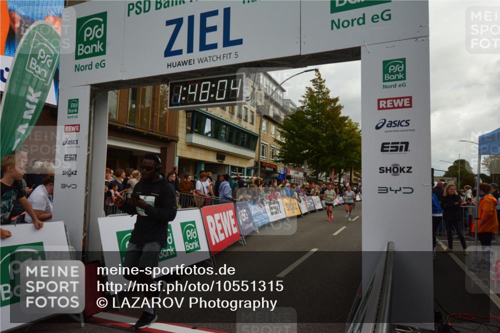 20.09.2026 - PSD Bank Halbmarathon LAZAROV Photography http://msf.ph/oto/10551315 20.09.2026 11:48:03 Ziel 1440, 2309, 2451, 2674, 2707, 3089, 4117, 4226, 4739 meine-sportfotos.de