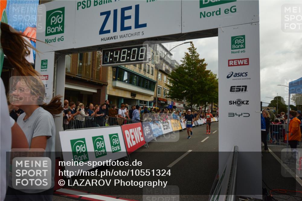 20.09.2026 - PSD Bank Halbmarathon LAZAROV Photography http://msf.ph/oto/10551324 20.09.2026 11:48:08 Ziel 1440, 2309, 2451, 2674, 2707, 3089, 4117, 4739 meine-sportfotos.de