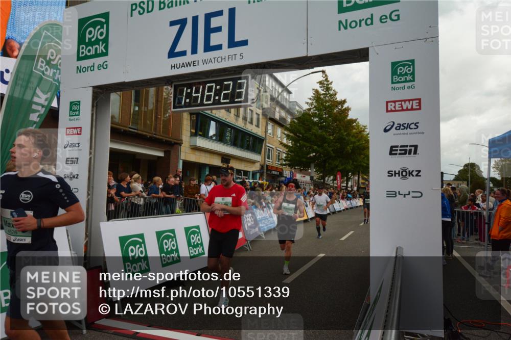 20.09.2026 - PSD Bank Halbmarathon LAZAROV Photography http://msf.ph/oto/10551339 20.09.2026 11:48:22 Ziel 1123, 2204, 3005, 3920, 4144, 4253, 4311, 4526 meine-sportfotos.de