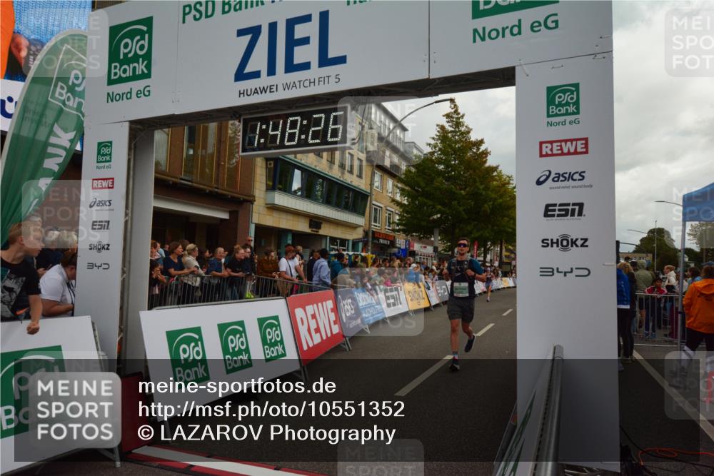 20.09.2026 - PSD Bank Halbmarathon LAZAROV Photography http://msf.ph/oto/10551352 20.09.2026 11:48:25 Ziel 1123, 2204, 3005, 3920, 4144, 4253, 4311, 4526, 4585 meine-sportfotos.de