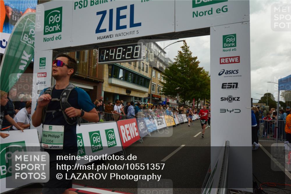 20.09.2026 - PSD Bank Halbmarathon LAZAROV Photography http://msf.ph/oto/10551357 20.09.2026 11:48:27 Ziel 1123, 2204, 3005, 3920, 4144, 4253, 4311, 4526, 4585 meine-sportfotos.de
