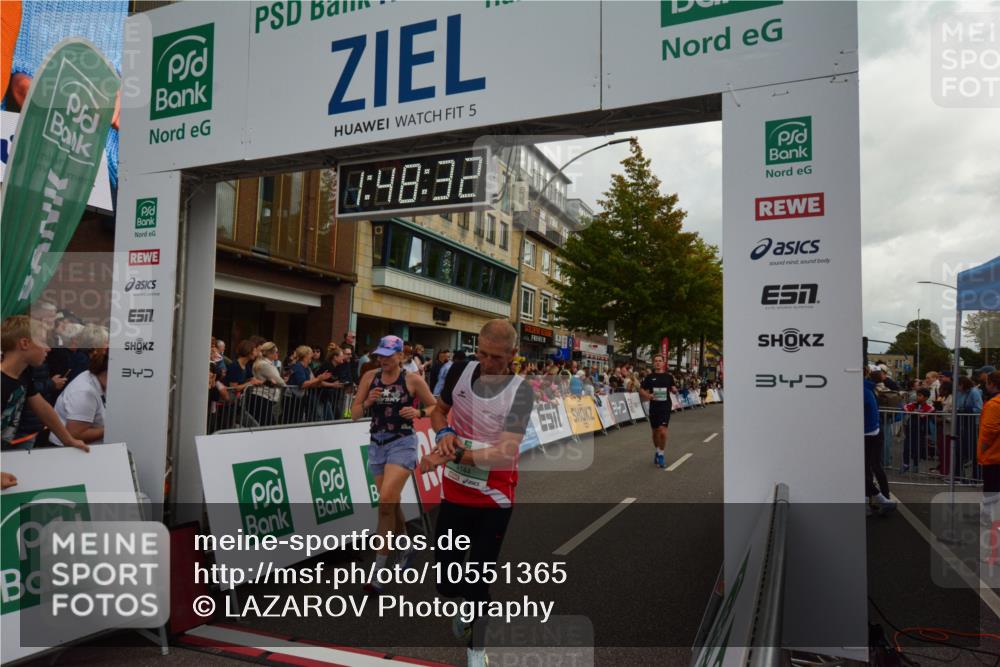 20.09.2026 - PSD Bank Halbmarathon LAZAROV Photography http://msf.ph/oto/10551365 20.09.2026 11:48:32 Ziel 2204, 2311, 2552, 2571, 3635, 3920, 4144, 4253, 4585 meine-sportfotos.de