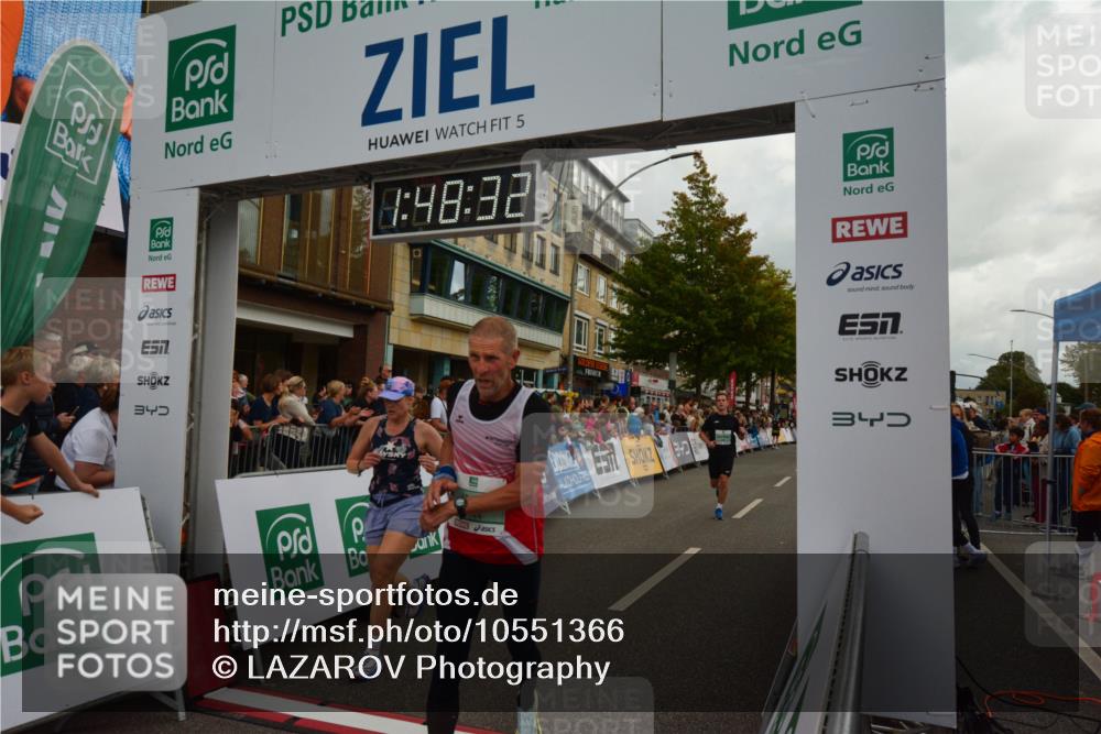 20.09.2026 - PSD Bank Halbmarathon LAZAROV Photography http://msf.ph/oto/10551366 20.09.2026 11:48:32 Ziel 2204, 2311, 2552, 2571, 3635, 3920, 4144, 4253, 4585 meine-sportfotos.de