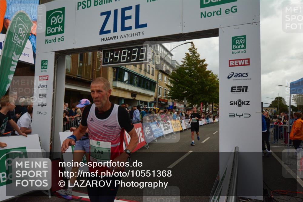 20.09.2026 - PSD Bank Halbmarathon LAZAROV Photography http://msf.ph/oto/10551368 20.09.2026 11:48:32 Ziel 2204, 2311, 2552, 2571, 3635, 3920, 4144, 4253, 4585 meine-sportfotos.de