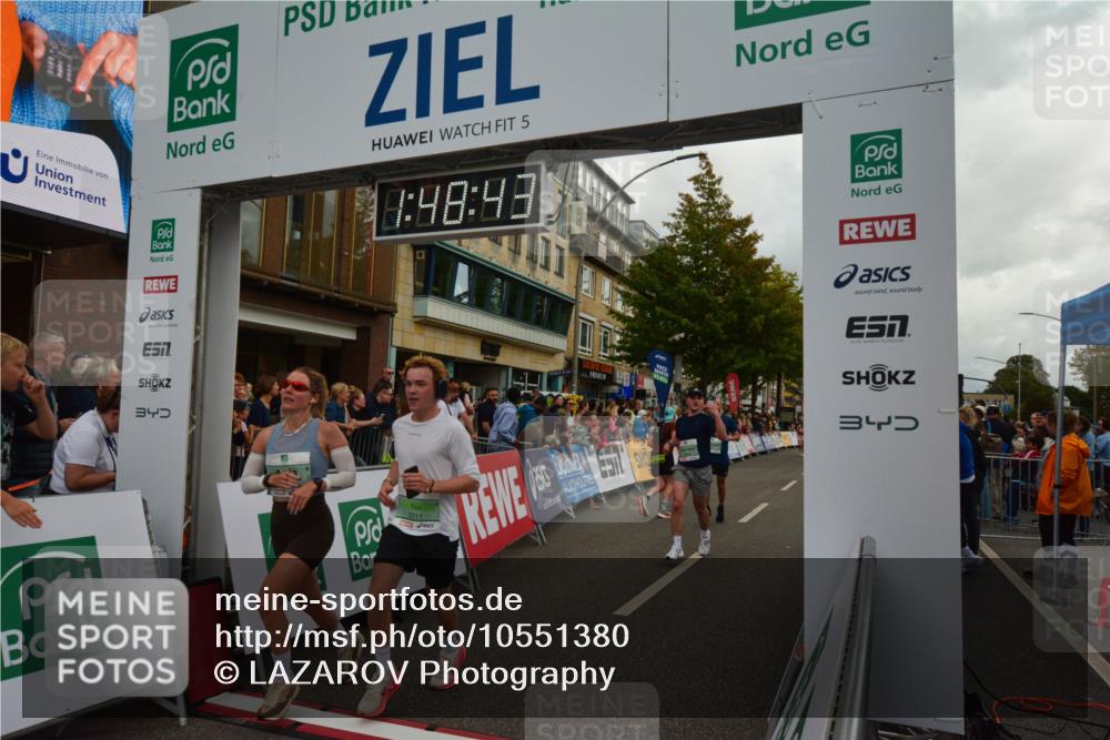 20.09.2026 - PSD Bank Halbmarathon LAZAROV Photography http://msf.ph/oto/10551380 20.09.2026 11:48:43 Ziel 1464, 2311, 2552, 2571, 3298, 3635, 3761, 4627 meine-sportfotos.de