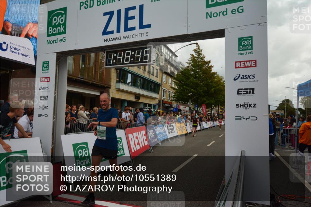 20.09.2026 - PSD Bank Halbmarathon LAZAROV Photography http://msf.ph/oto/10551389 20.09.2026 11:48:45 Ziel 1464, 1559, 2311, 2552, 2571, 3298, 3635, 3761, 3797, 4627 meine-sportfotos.de