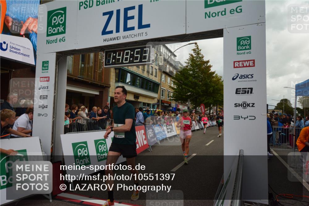 20.09.2026 - PSD Bank Halbmarathon LAZAROV Photography http://msf.ph/oto/10551397 20.09.2026 11:48:52 Ziel 1464, 1559, 3298, 3797, 4627 meine-sportfotos.de