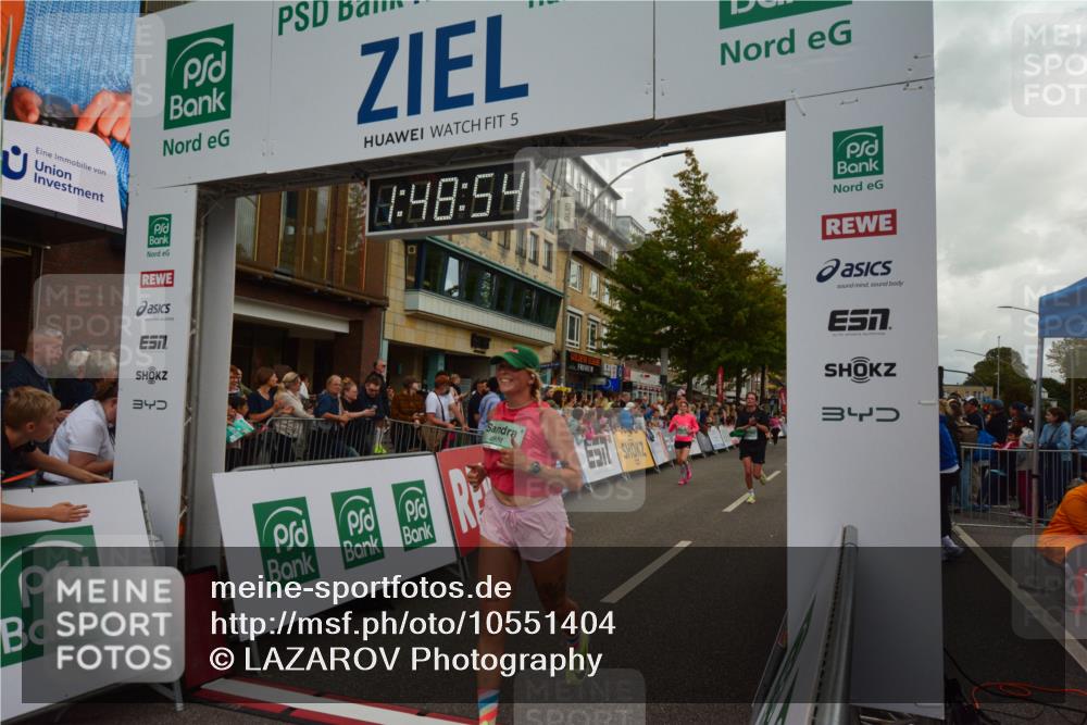 20.09.2026 - PSD Bank Halbmarathon LAZAROV Photography http://msf.ph/oto/10551404 20.09.2026 11:48:53 Ziel 1464, 1559, 3298, 3797, 4627 meine-sportfotos.de