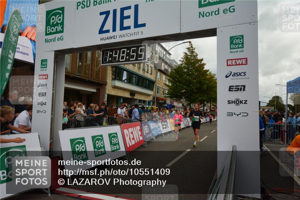 20.09.2026 - PSD Bank Halbmarathon LAZAROV Photography http://msf.ph/oto/10551409 20.09.2026 11:48:54 Ziel 1464, 1559, 1845, 2799, 3298, 3797, 4627 meine-sportfotos.de
