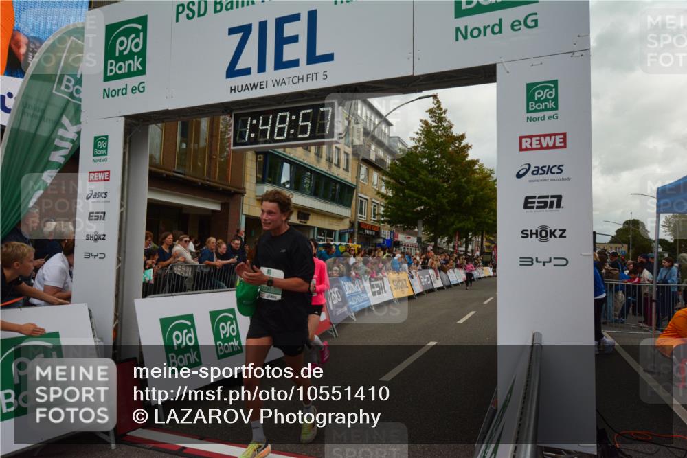 20.09.2026 - PSD Bank Halbmarathon LAZAROV Photography http://msf.ph/oto/10551410 20.09.2026 11:48:56 Ziel 1464, 1559, 1845, 2799, 3797, 4627, 4756 meine-sportfotos.de
