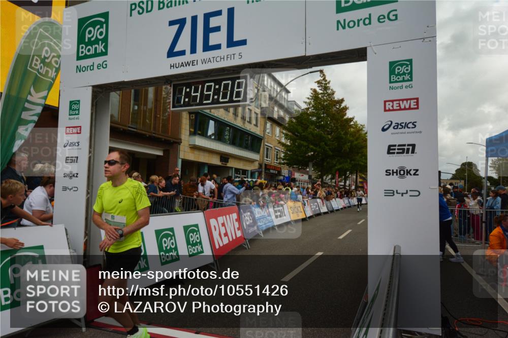 20.09.2026 - PSD Bank Halbmarathon LAZAROV Photography http://msf.ph/oto/10551426 20.09.2026 11:49:08 Ziel 1224, 1845, 2420, 2799, 4150, 4154, 4208, 4685, 4686, 4756 meine-sportfotos.de