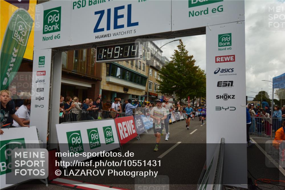 20.09.2026 - PSD Bank Halbmarathon LAZAROV Photography http://msf.ph/oto/10551431 20.09.2026 11:49:14 Ziel 1224, 1577, 2420, 3750, 4150, 4154, 4208, 4685, 4686, 4756 meine-sportfotos.de