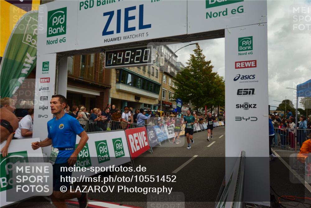 20.09.2026 - PSD Bank Halbmarathon LAZAROV Photography http://msf.ph/oto/10551452 20.09.2026 11:49:20 Ziel 1224, 1233, 1577, 2344, 2420, 3750, 4150, 4208, 4685, 4686 meine-sportfotos.de