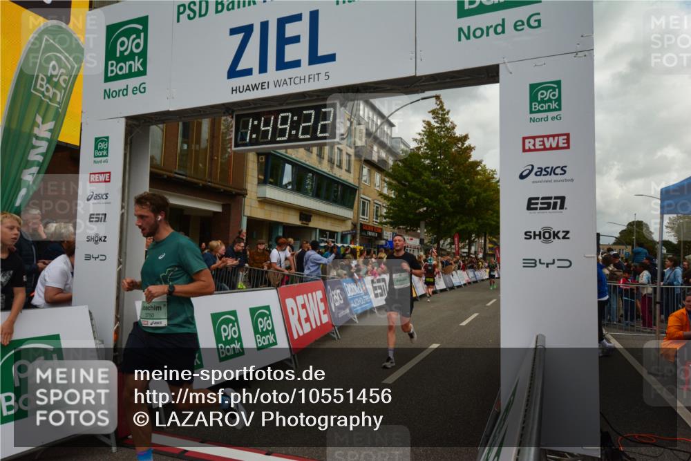 20.09.2026 - PSD Bank Halbmarathon LAZAROV Photography http://msf.ph/oto/10551456 20.09.2026 11:49:22 Ziel 1224, 1233, 1577, 2330, 2344, 3750, 4150, 4208, 4685 meine-sportfotos.de