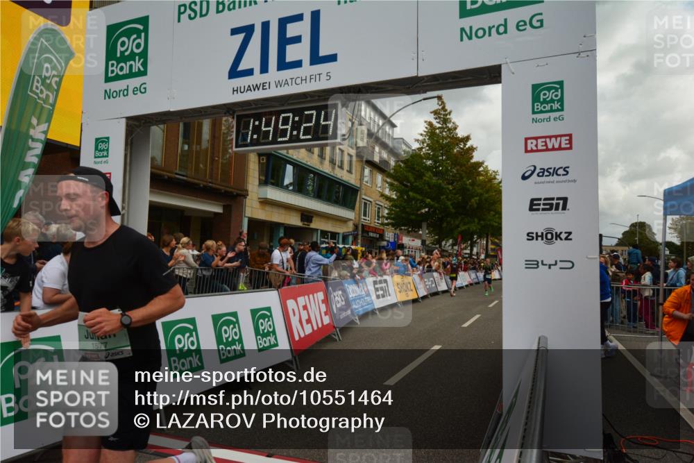 20.09.2026 - PSD Bank Halbmarathon LAZAROV Photography http://msf.ph/oto/10551464 20.09.2026 11:49:23 Ziel 1224, 1233, 1577, 2330, 2344, 3750, 4150, 4208, 4685 meine-sportfotos.de