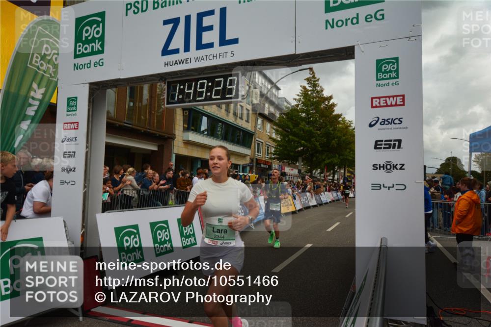 20.09.2026 - PSD Bank Halbmarathon LAZAROV Photography http://msf.ph/oto/10551466 20.09.2026 11:49:28 Ziel 1025, 1233, 1248, 1577, 1720, 2255, 2330, 2344, 3214, 3355, 3750 meine-sportfotos.de