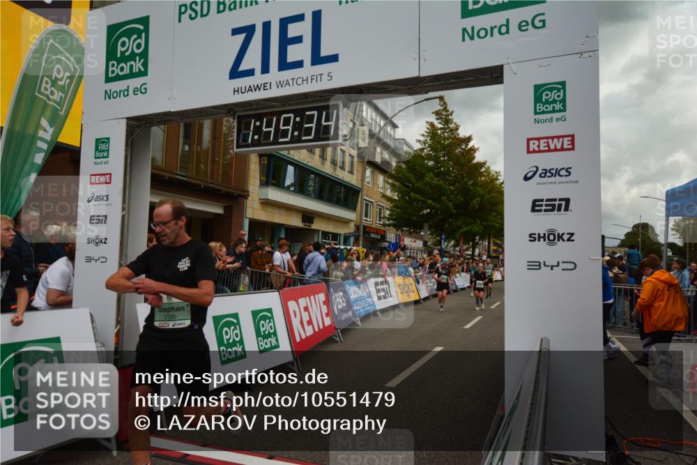 20.09.2026 - PSD Bank Halbmarathon LAZAROV Photography http://msf.ph/oto/10551479 20.09.2026 11:49:33 Ziel 1025, 1233, 1248, 1720, 2255, 2330, 2344, 3214, 3355, 4612 meine-sportfotos.de