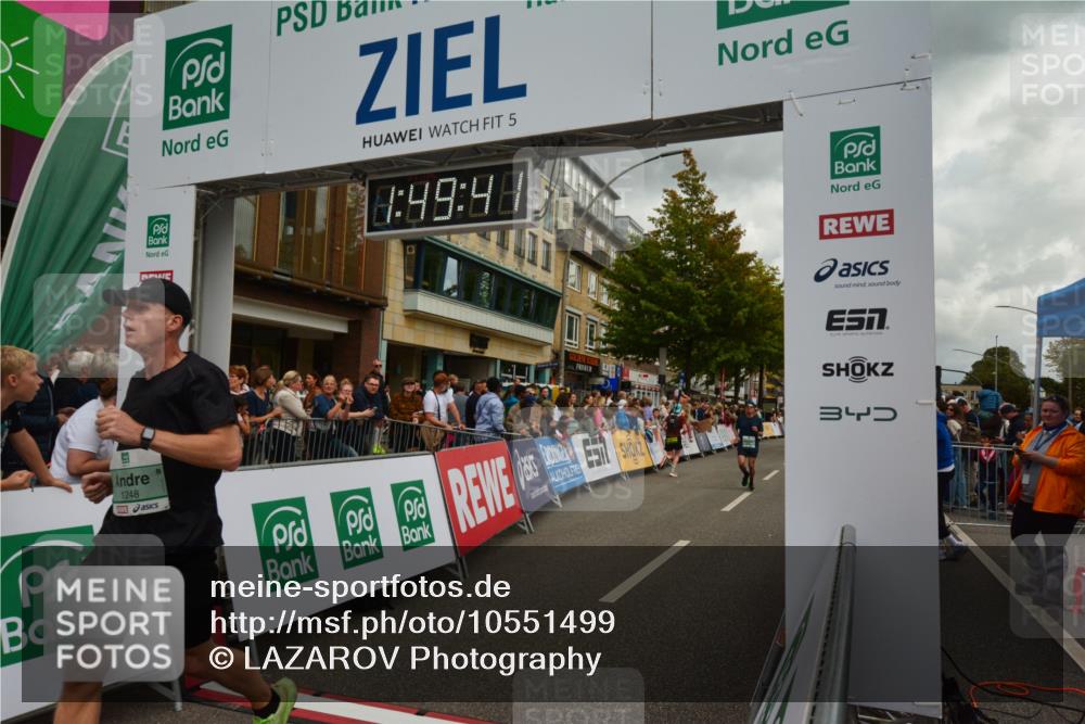 20.09.2026 - PSD Bank Halbmarathon LAZAROV Photography http://msf.ph/oto/10551499 20.09.2026 11:49:40 Ziel 1025, 1248, 1416, 1720, 2255, 3214, 3355, 3614, 4612 meine-sportfotos.de