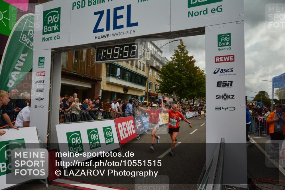 20.09.2026 - PSD Bank Halbmarathon LAZAROV Photography http://msf.ph/oto/10551515 20.09.2026 11:49:52 Ziel 1048, 1241, 1416, 2765, 2962, 3614, 4278, 4279, 4605 meine-sportfotos.de