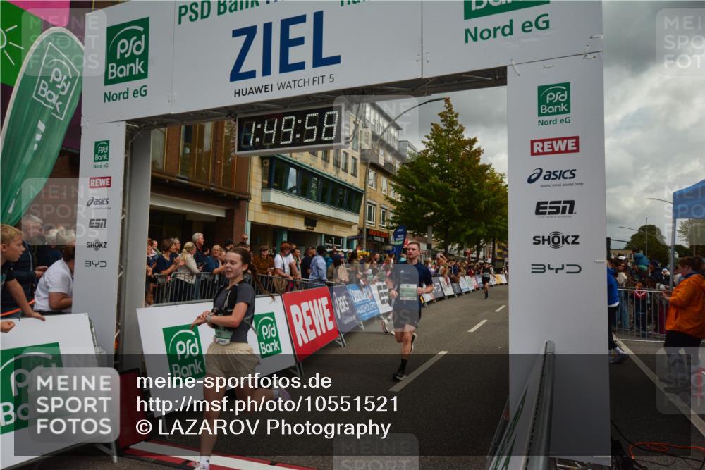20.09.2026 - PSD Bank Halbmarathon LAZAROV Photography http://msf.ph/oto/10551521 20.09.2026 11:49:57 Ziel 1048, 1241, 1416, 1774, 2765, 2890, 2962, 4278, 4279, 4605 meine-sportfotos.de