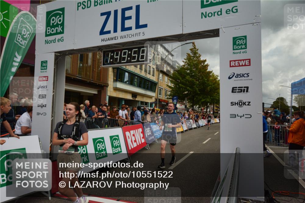 20.09.2026 - PSD Bank Halbmarathon LAZAROV Photography http://msf.ph/oto/10551522 20.09.2026 11:49:58 Ziel 1048, 1241, 1774, 2765, 2890, 2962, 4278, 4279, 4605 meine-sportfotos.de
