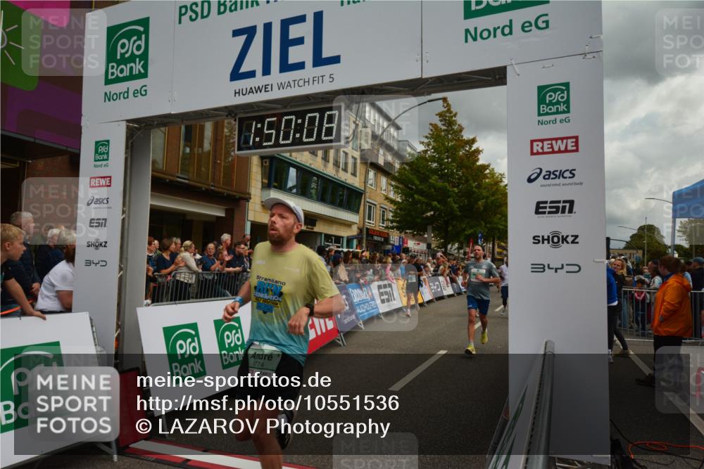 20.09.2026 - PSD Bank Halbmarathon LAZAROV Photography http://msf.ph/oto/10551536 20.09.2026 11:50:08 Ziel 1048, 1236, 1241, 1309, 1537, 1602, 1604, 1774, 1814, 1983, 2890, 3083, 3382, 4104, 4498, 4605 meine-sportfotos.de