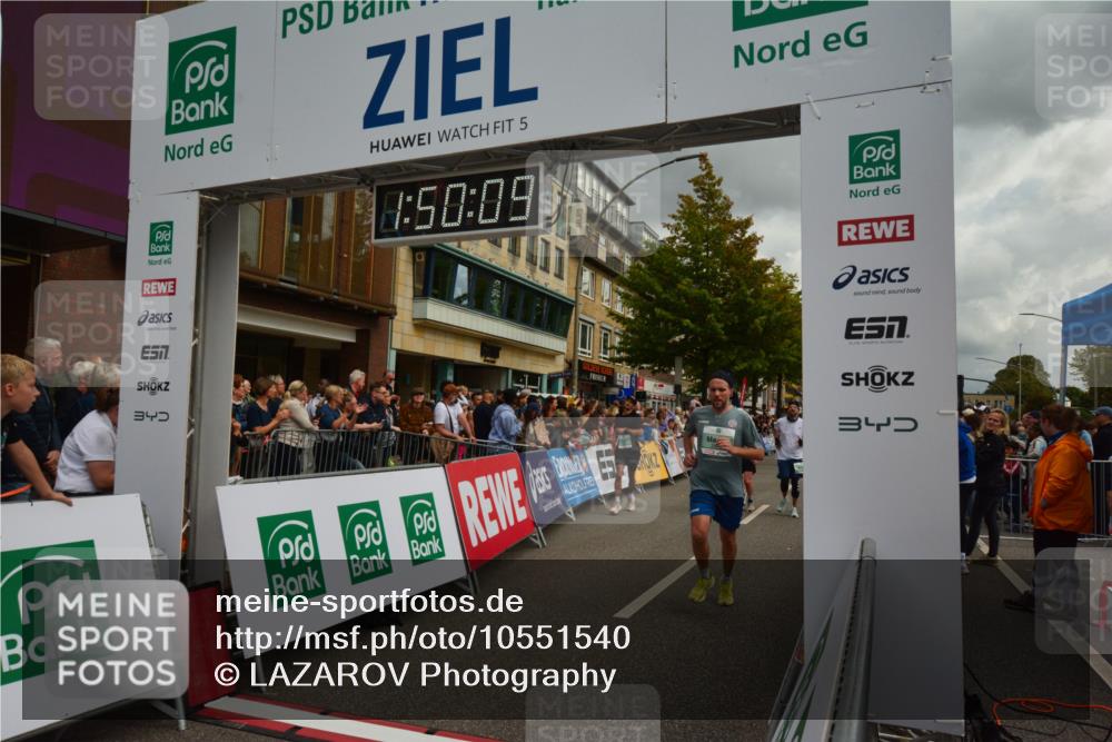 20.09.2026 - PSD Bank Halbmarathon LAZAROV Photography http://msf.ph/oto/10551540 20.09.2026 11:50:08 Ziel 1048, 1236, 1241, 1309, 1537, 1602, 1604, 1774, 1814, 1983, 2890, 3083, 3382, 4104, 4498, 4605 meine-sportfotos.de