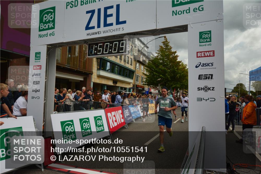 20.09.2026 - PSD Bank Halbmarathon LAZAROV Photography http://msf.ph/oto/10551541 20.09.2026 11:50:08 Ziel 1048, 1236, 1241, 1309, 1537, 1602, 1604, 1774, 1814, 1983, 2890, 3083, 3382, 4104, 4498, 4605 meine-sportfotos.de