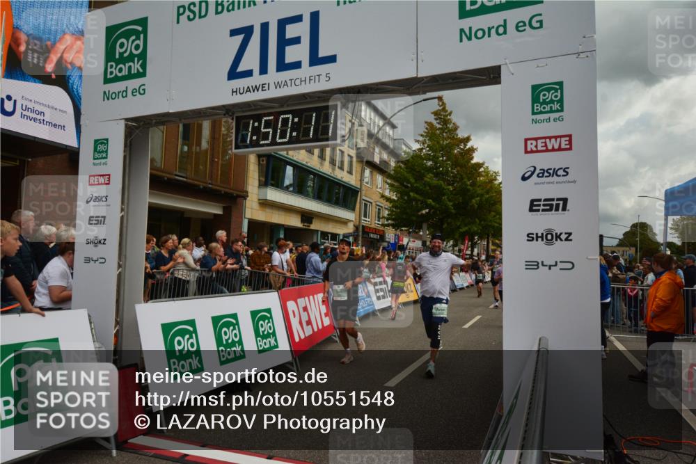 20.09.2026 - PSD Bank Halbmarathon LAZAROV Photography http://msf.ph/oto/10551548 20.09.2026 11:50:10 Ziel 1048, 1236, 1309, 1537, 1602, 1604, 1774, 1814, 1983, 2371, 2890, 3083, 3382, 3576, 4104, 4498 meine-sportfotos.de