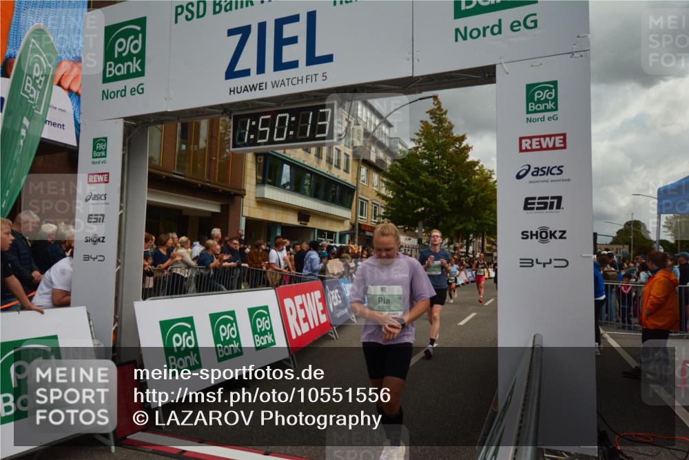 20.09.2026 - PSD Bank Halbmarathon LAZAROV Photography http://msf.ph/oto/10551556 20.09.2026 11:50:13 Ziel 1236, 1309, 1537, 1602, 1604, 1774, 1814, 1983, 2371, 2890, 3083, 3382, 3513, 3576, 4104, 4498, 4660 meine-sportfotos.de