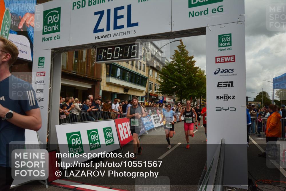 20.09.2026 - PSD Bank Halbmarathon LAZAROV Photography http://msf.ph/oto/10551567 20.09.2026 11:50:15 Ziel 1236, 1309, 1537, 1602, 1604, 1814, 1983, 2371, 2627, 2890, 3083, 3382, 3513, 3576, 4104, 4498, 4660 meine-sportfotos.de