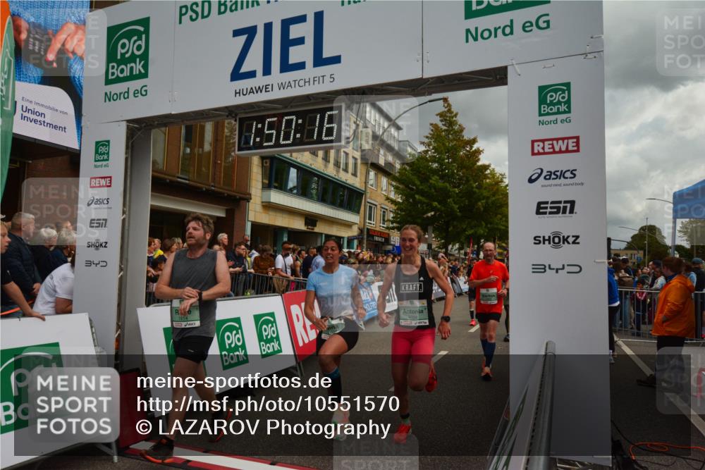 20.09.2026 - PSD Bank Halbmarathon LAZAROV Photography http://msf.ph/oto/10551570 20.09.2026 11:50:15 Ziel 1236, 1309, 1537, 1602, 1604, 1814, 1983, 2371, 2627, 2890, 3083, 3382, 3513, 3576, 4104, 4498, 4660 meine-sportfotos.de